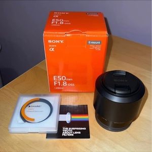 Sony Lense 50mm f/1.8 OSS